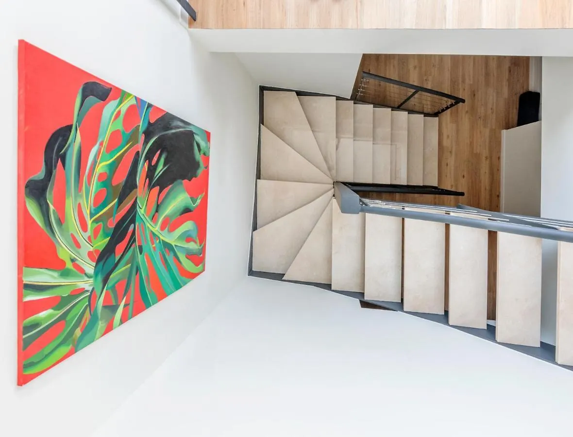 Graffiti Suites El Museo Malaga Apartment