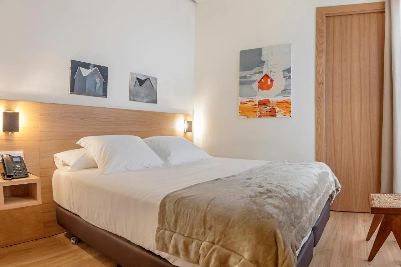 Graffiti Suites El Museo Malaga Apartment