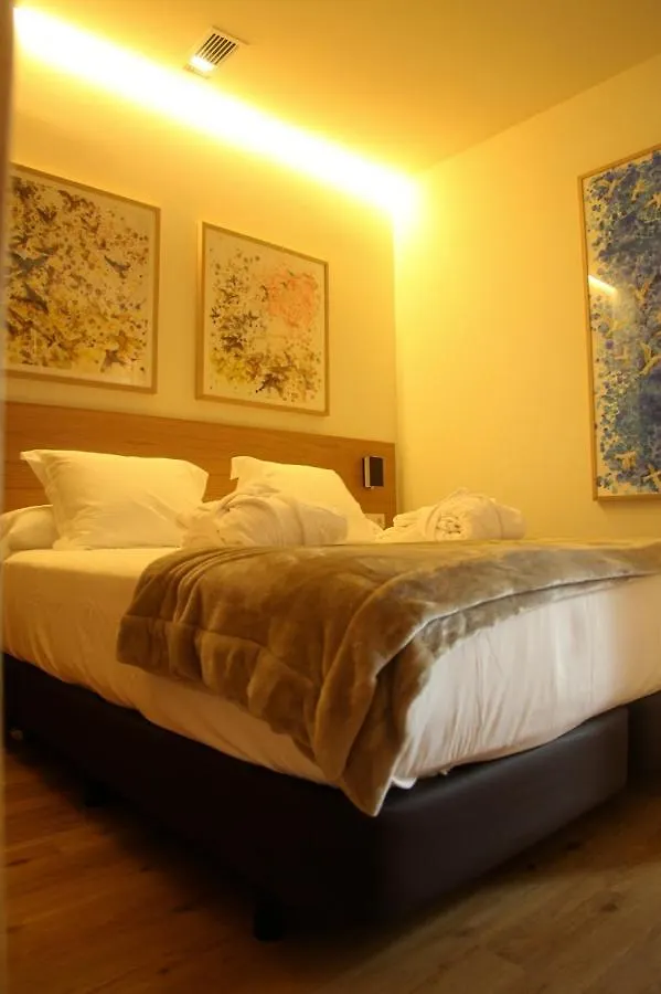 Graffiti Suites El Museo Málaga Apartment